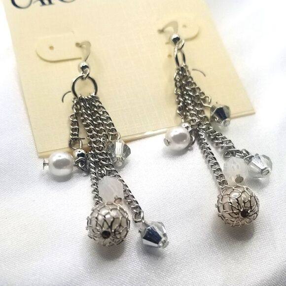 Beautiful unique chain Dangle beaded silver toned nickel free womans earrings. - Picture 1 of 4